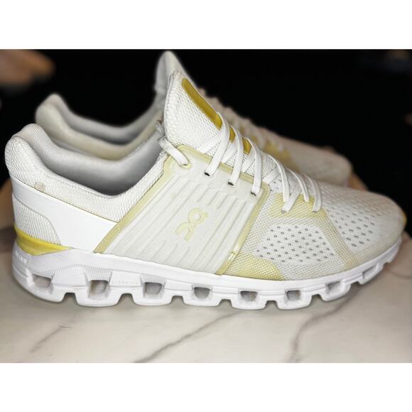 On Cloud Cloudswift Size Men 10 or Women 11.5 in Great Condition! - Picture 3 of 6